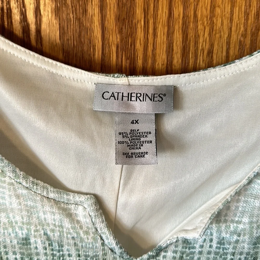 Top - Picture 2 of 3